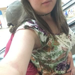 Meet your Posher, Leeanna